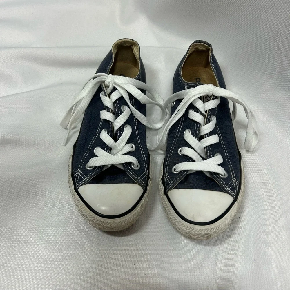 Converse | All Star Sneakers Navy Blue White Low Top Lace Up Unisex Kids Size 3